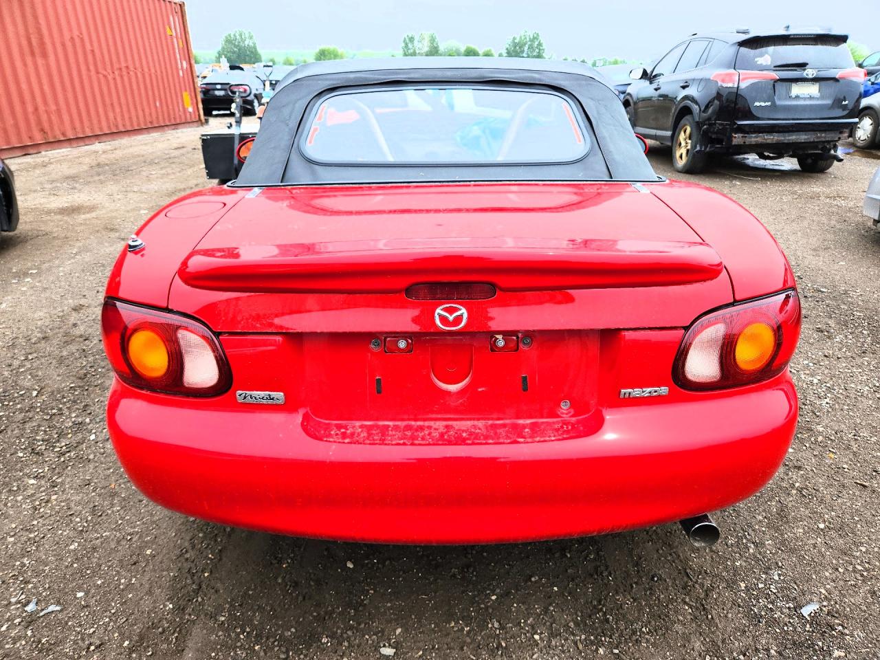 2000 Mazda Mx-5 Miata Base Красный vin: JM1NB3536Y0143518