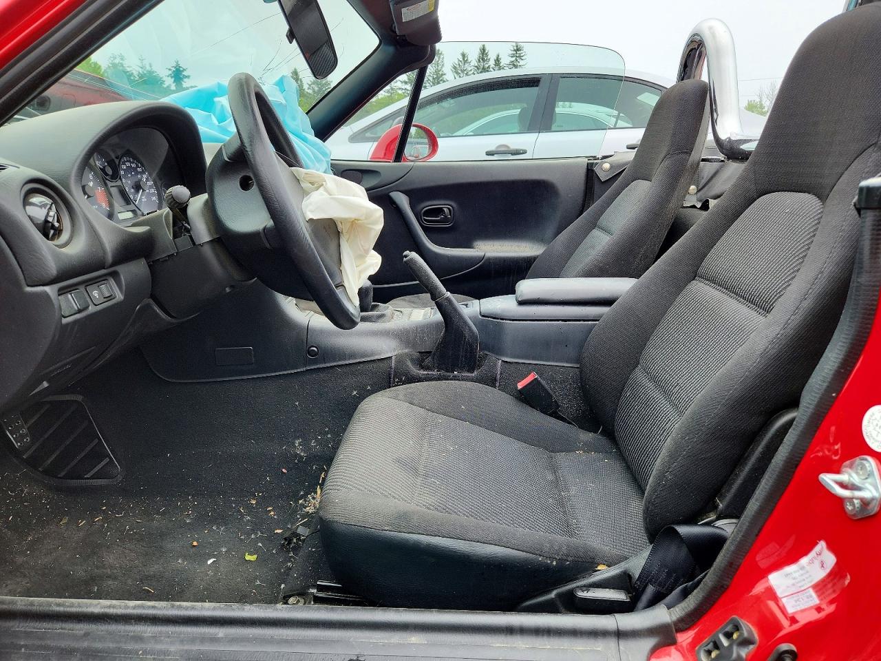 2000 Mazda Mx-5 Miata Base Красный vin: JM1NB3536Y0143518