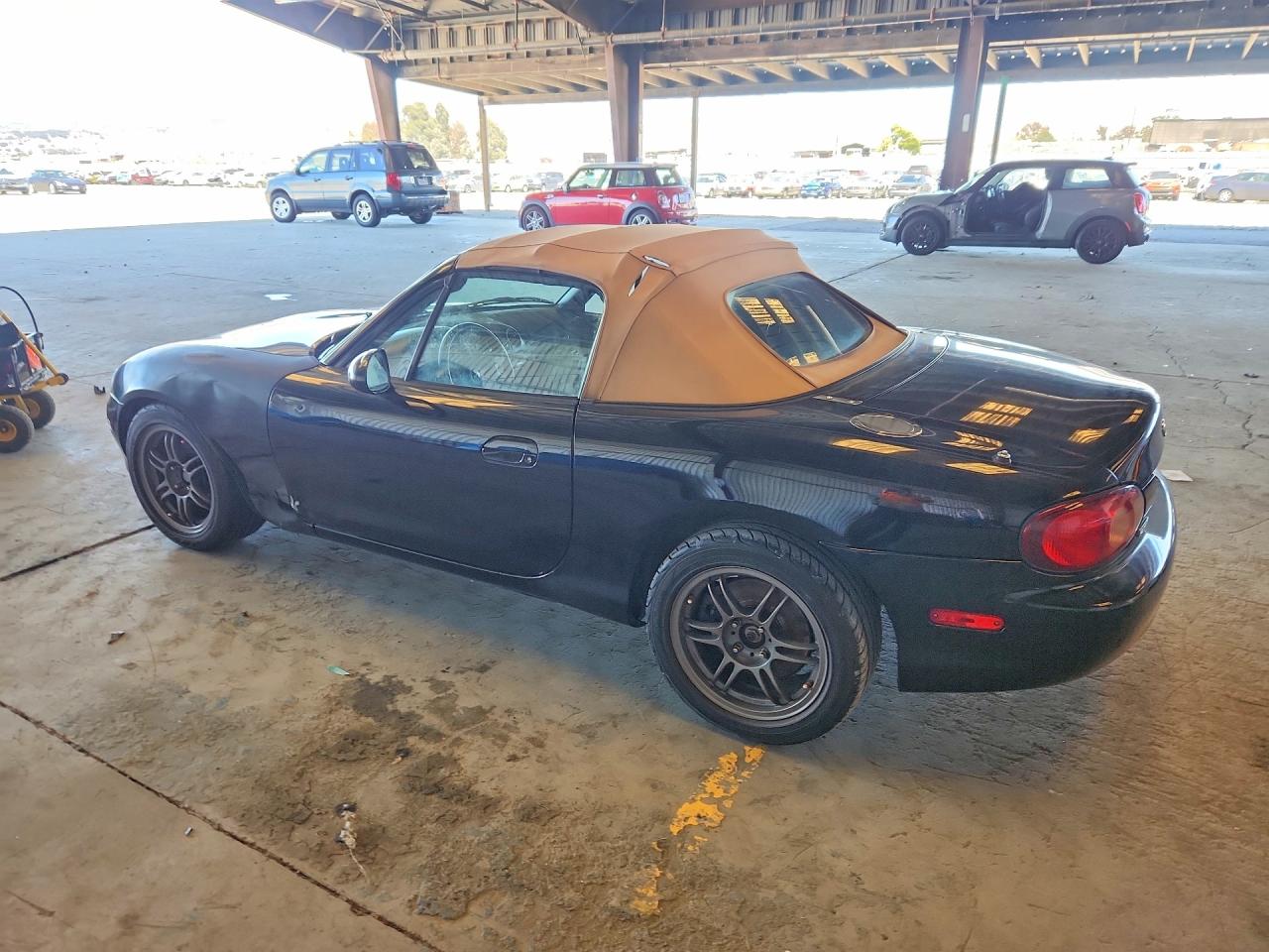 2001 Mazda Mx-5 Miata Base Black vin: JM1NB353710211945