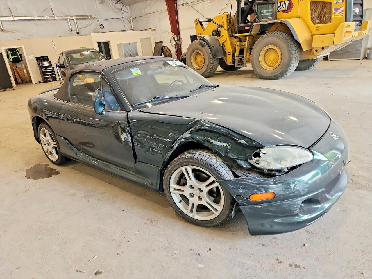 2004 Mazda Mx-5 Miata Base Green vin: JM1NB353740404052