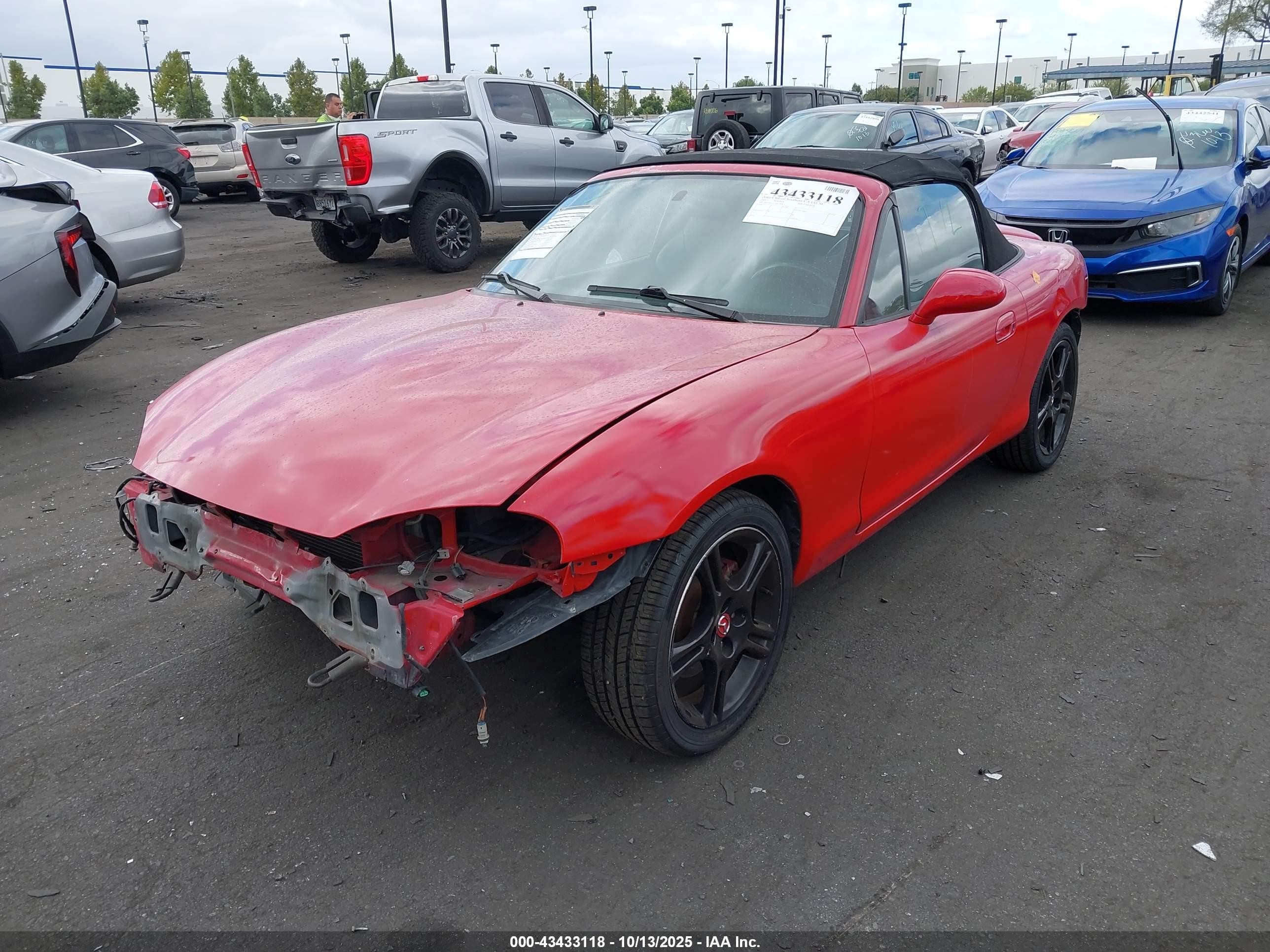 2005 Mazda Mx-5 Miata Cloth Red vin: JM1NB353750411018