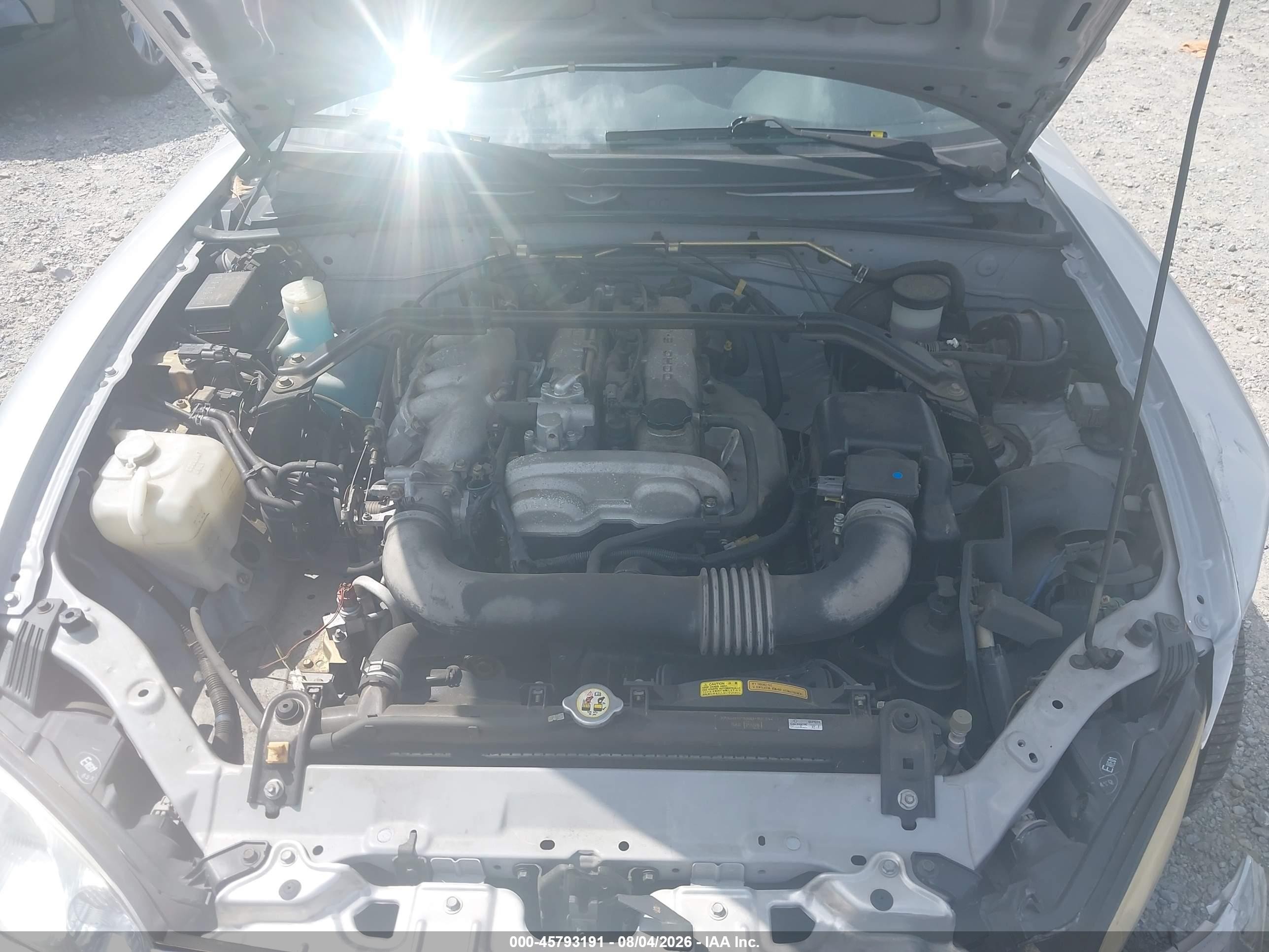 2005 Mazda Mx-5 Miata Cloth Silver vin: JM1NB353750414128