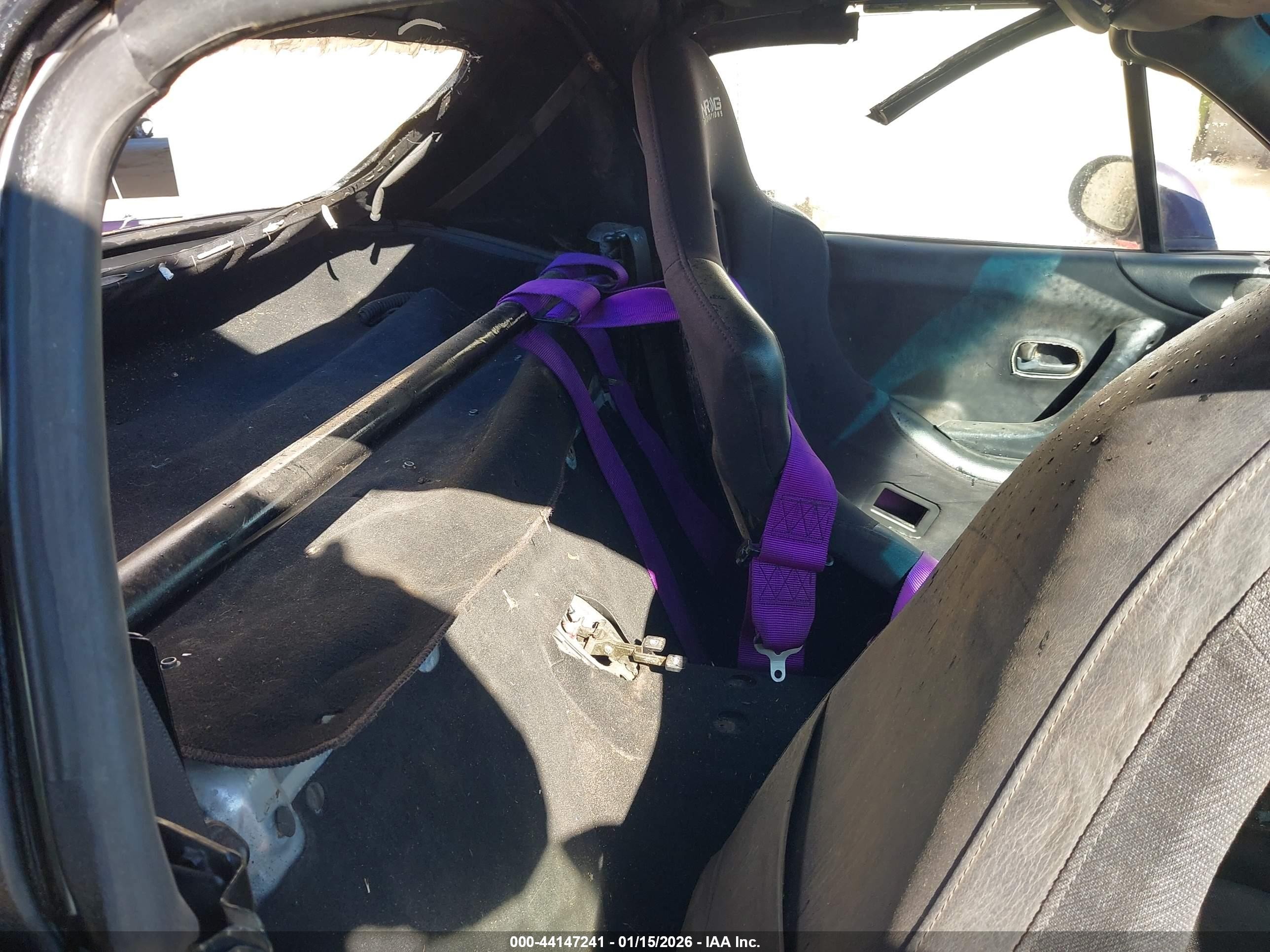1999 Mazda Mx-5 Miata Leather Pkg/popular Equipment Pkg/sports Pkg/touring Pkg Purple vin: JM1NB3537X0104077