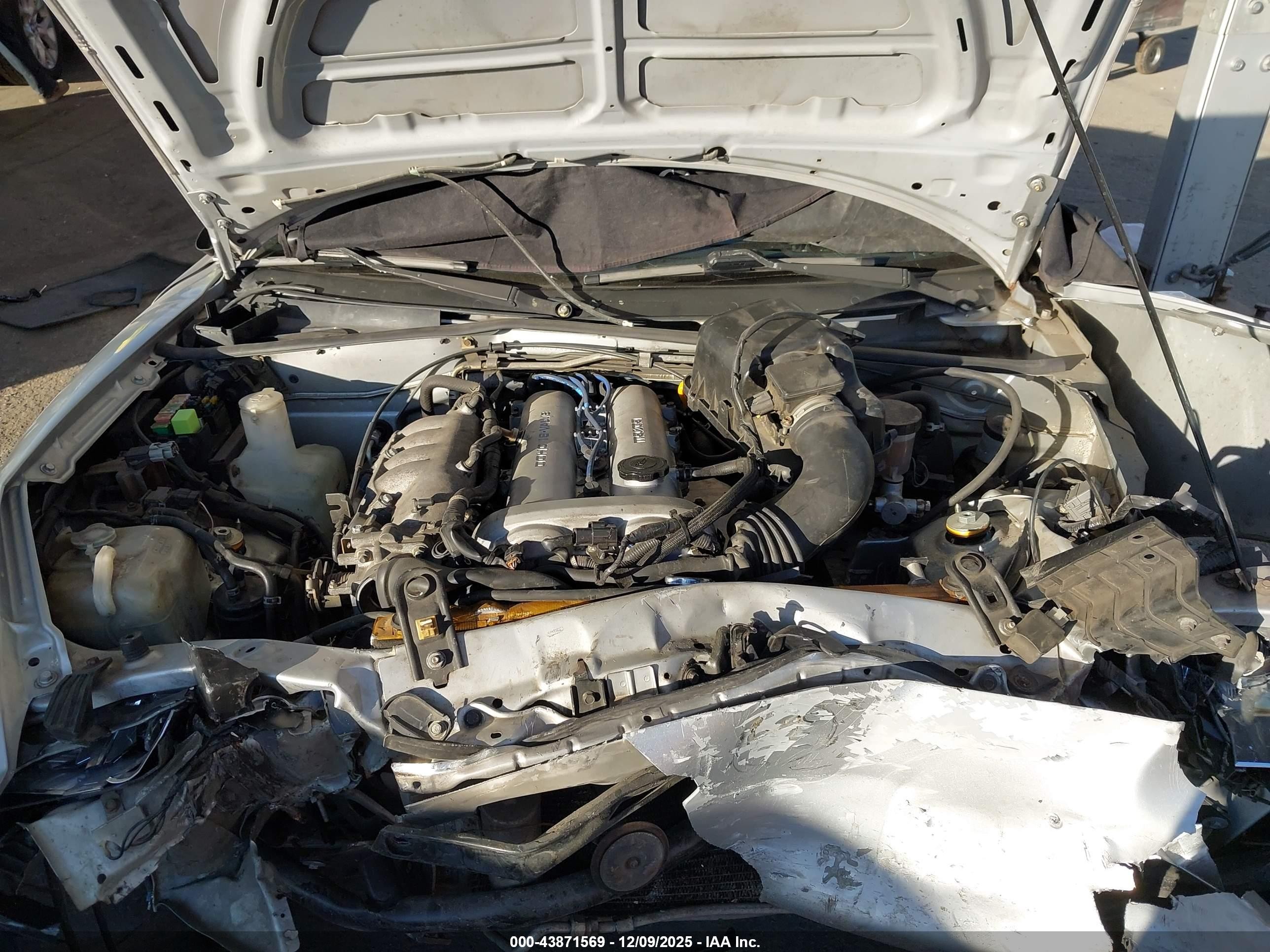 1999 Mazda Mx-5 Miata Leather Pkg/popular Equipment Pkg/sports Pkg/touring Pkg Silver vin: JM1NB3537X0110462