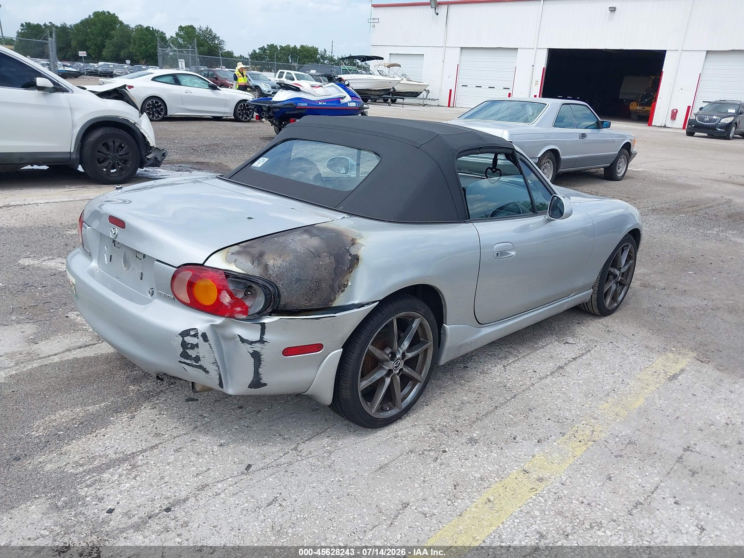 2000 Mazda Mx-5 Miata Ls/special Edition Silver vin: JM1NB3537Y0142930