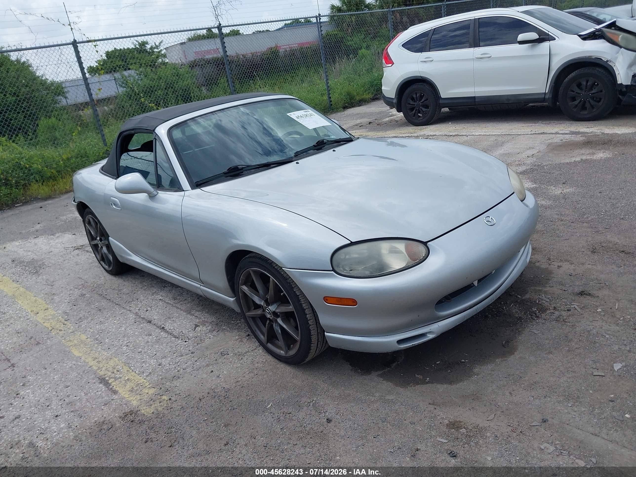 2000 Mazda Mx-5 Miata Ls/special Edition Silver vin: JM1NB3537Y0142930