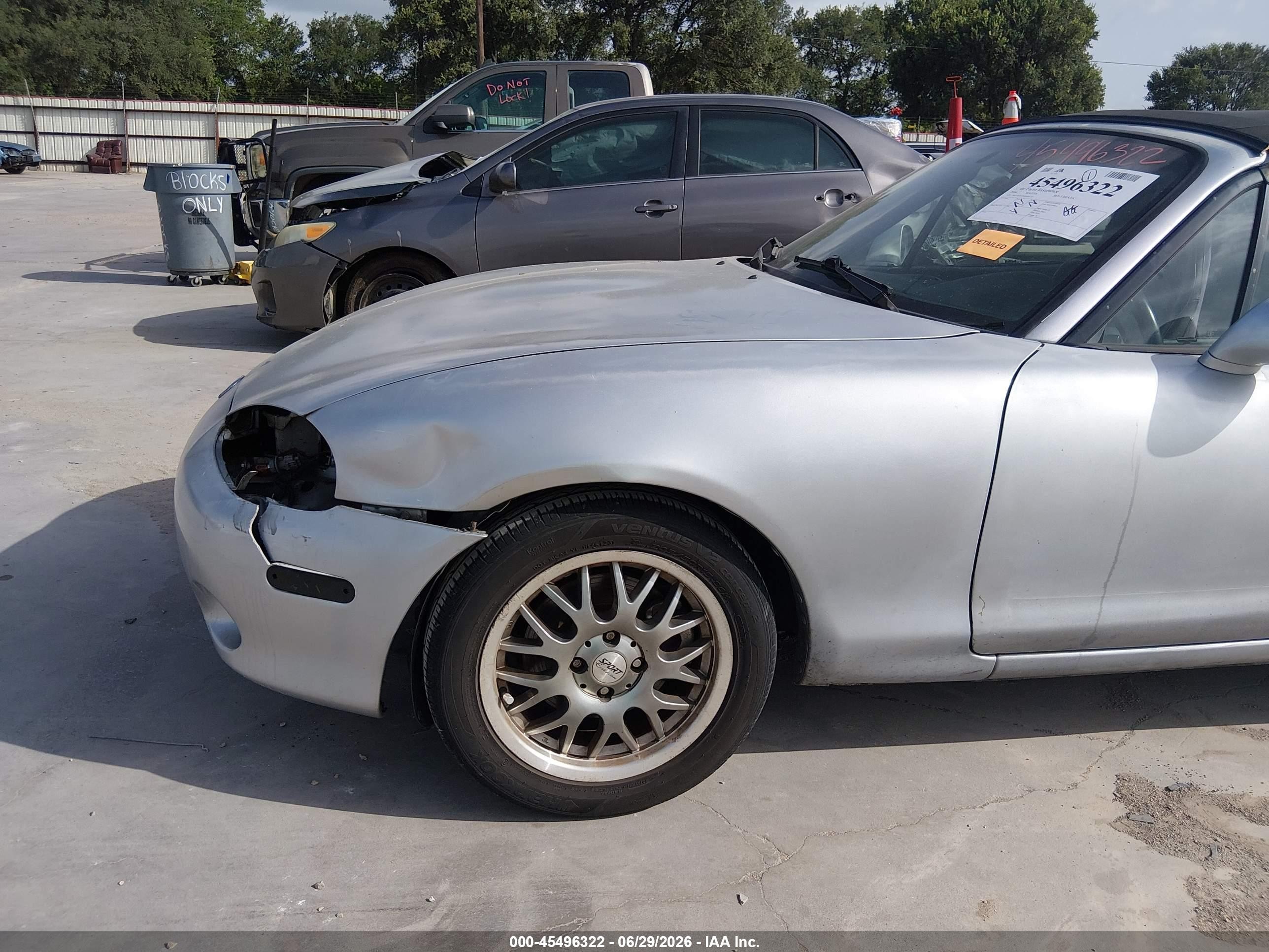 2004 Mazda Mx-5 Miata Ls Silver vin: JM1NB353840401130