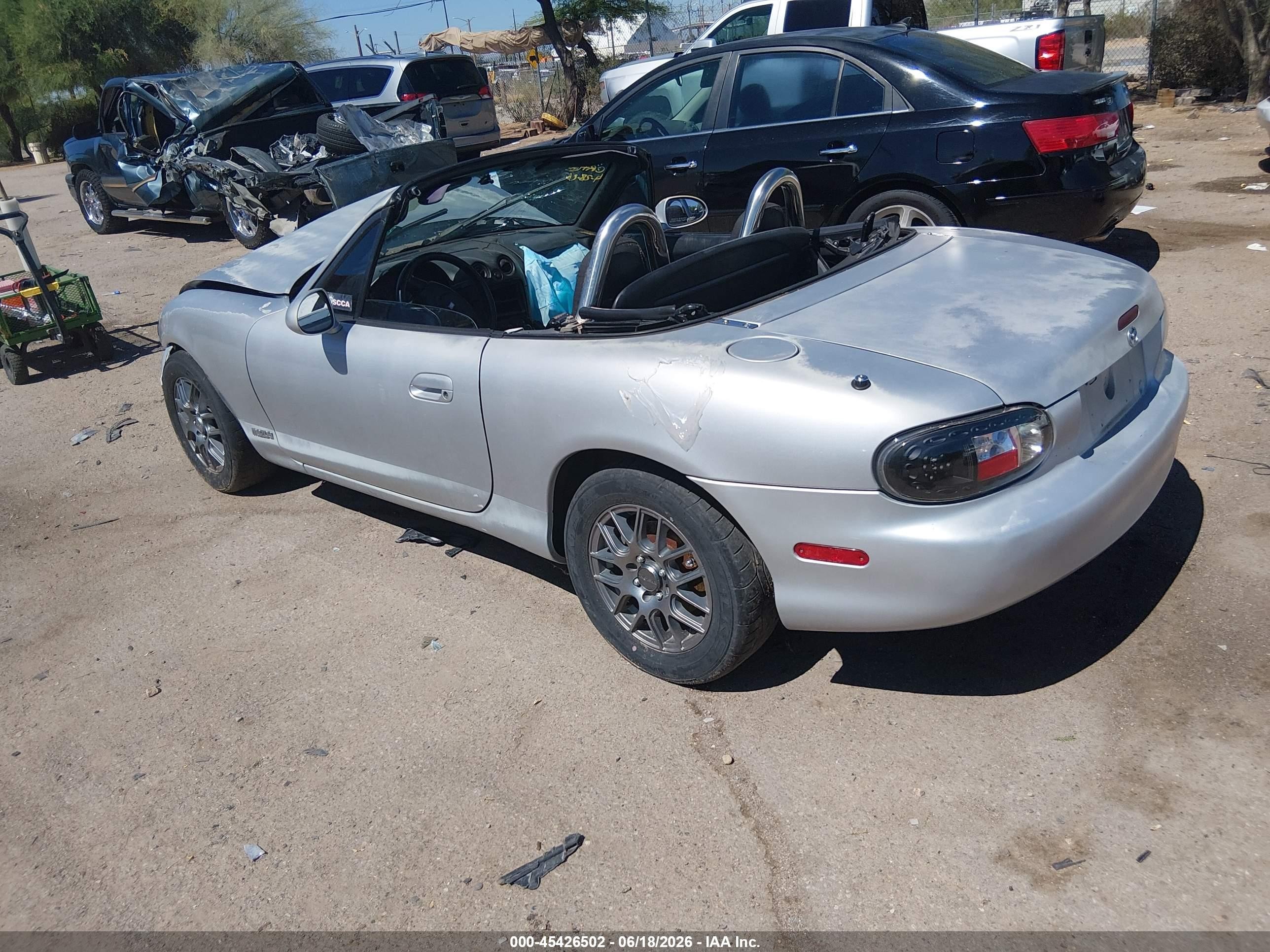 2000 Mazda Mx-5 Miata Ls/special Edition Silver vin: JM1NB3538Y0149661