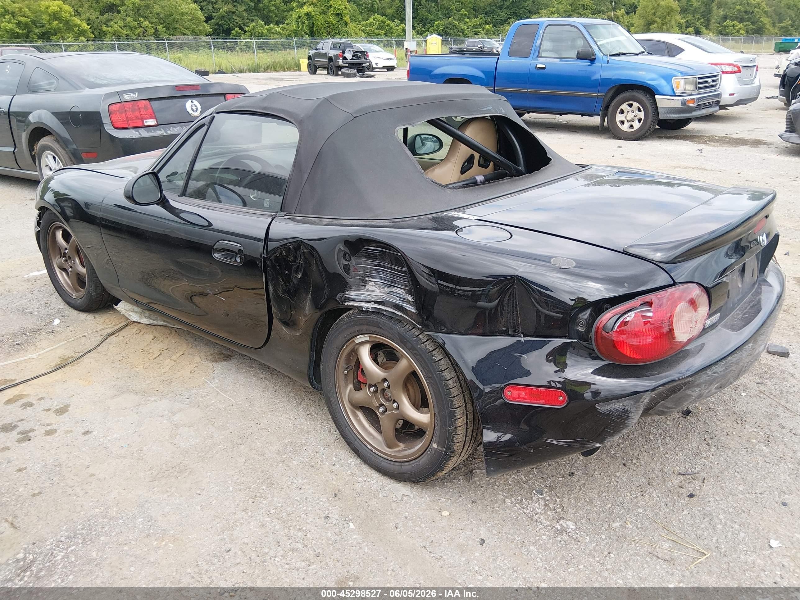 2002 Mazda Mx-5 Miata Cloth/ls/se Black vin: JM1NB353920224195