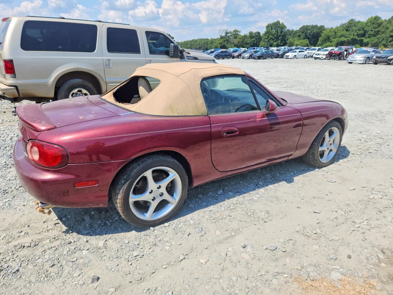 2003 Mazda Mx-5 Miata Base Maroon vin: JM1NB353930303660