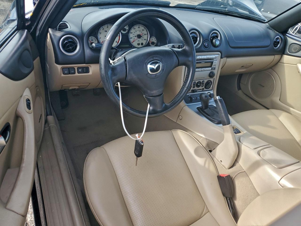 2005 Mazda Mx-5 Miata Base Burgundy vin: JM1NB353950412011