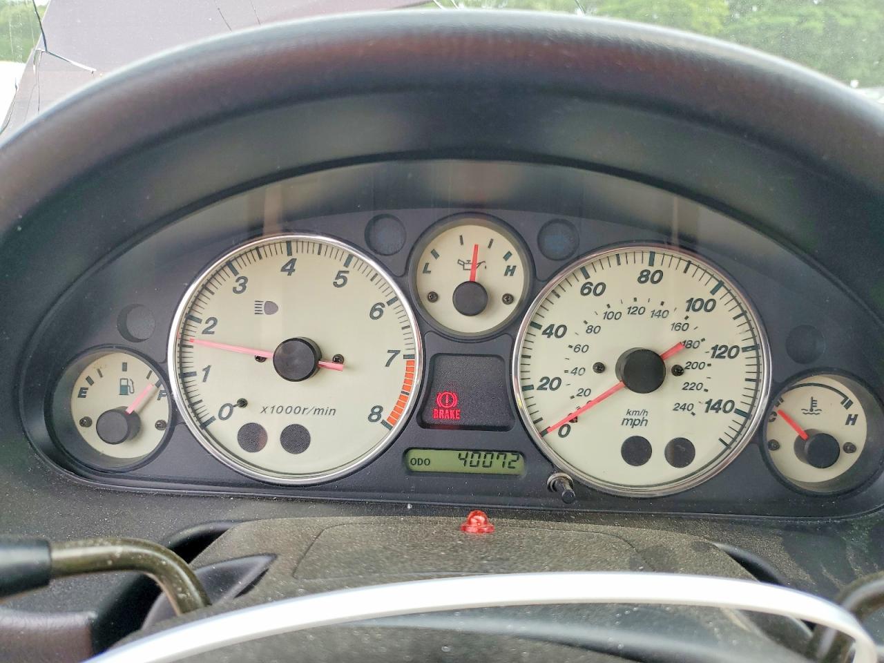 2000 Mazda Mx-5 Miata Base Burgundy vin: JM1NB3539Y0146221