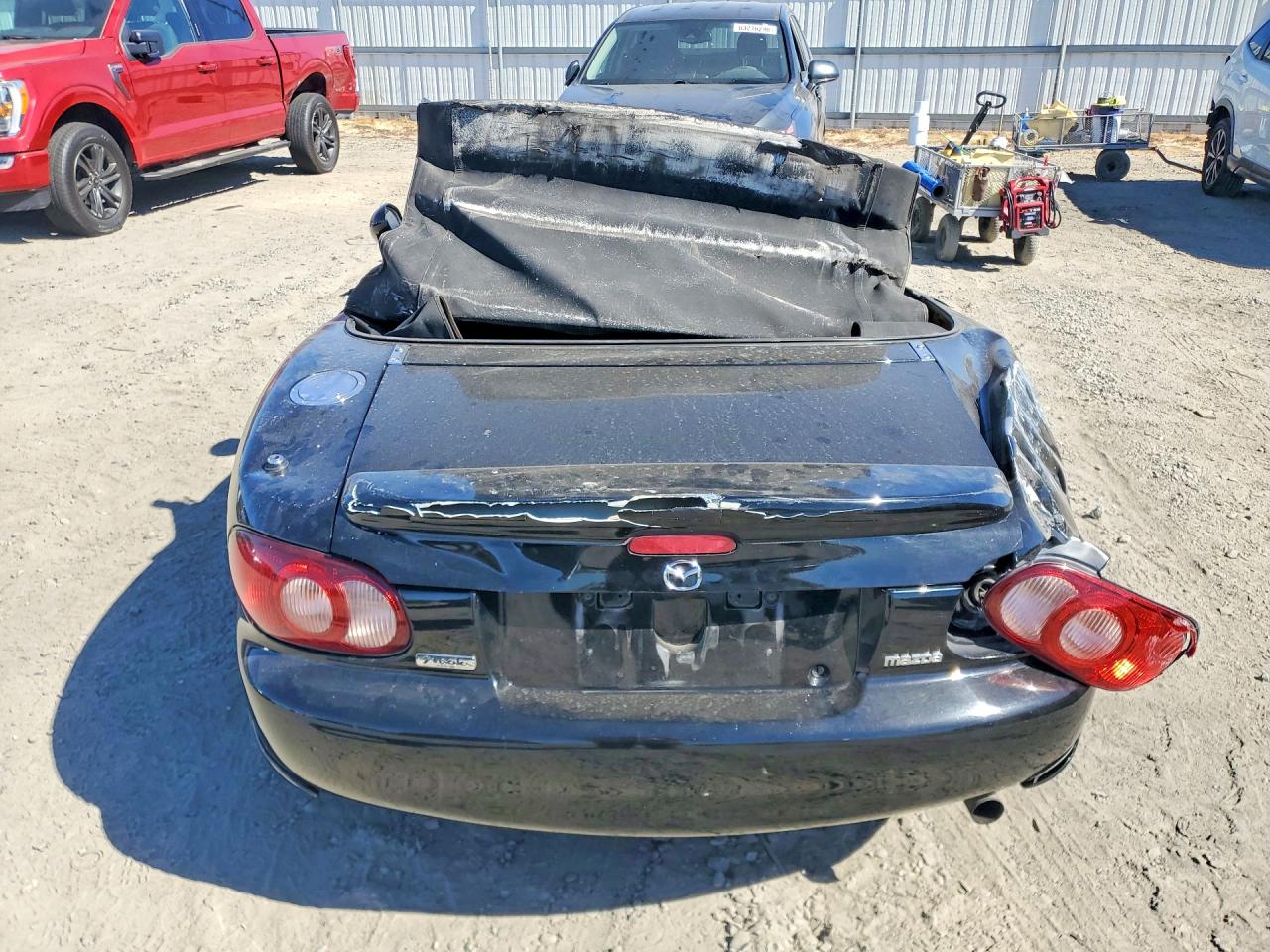 2001 Mazda Mx-5 Miata Base Черный vin: JM1NB353X10213754