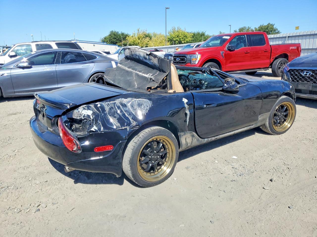 2001 Mazda Mx-5 Miata Base Черный vin: JM1NB353X10213754