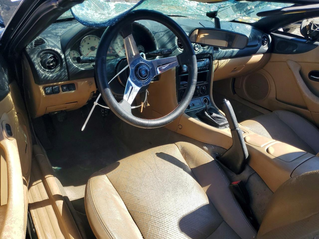 2001 Mazda Mx-5 Miata Base Черный vin: JM1NB353X10213754
