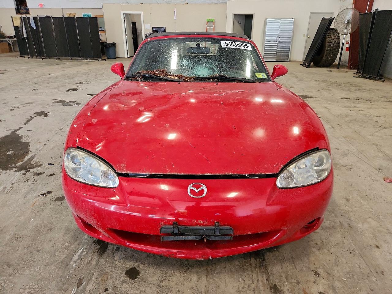 2004 Mazda Mx-5 Miata Base Red vin: JM1NB353X40407513