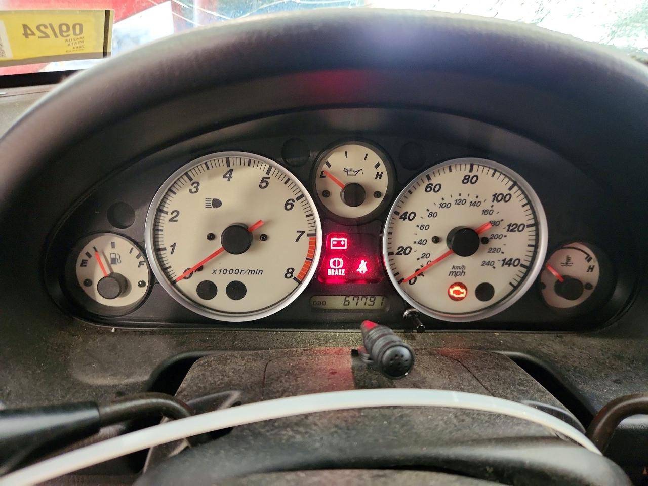 2004 Mazda Mx-5 Miata Base Red vin: JM1NB353X40407513