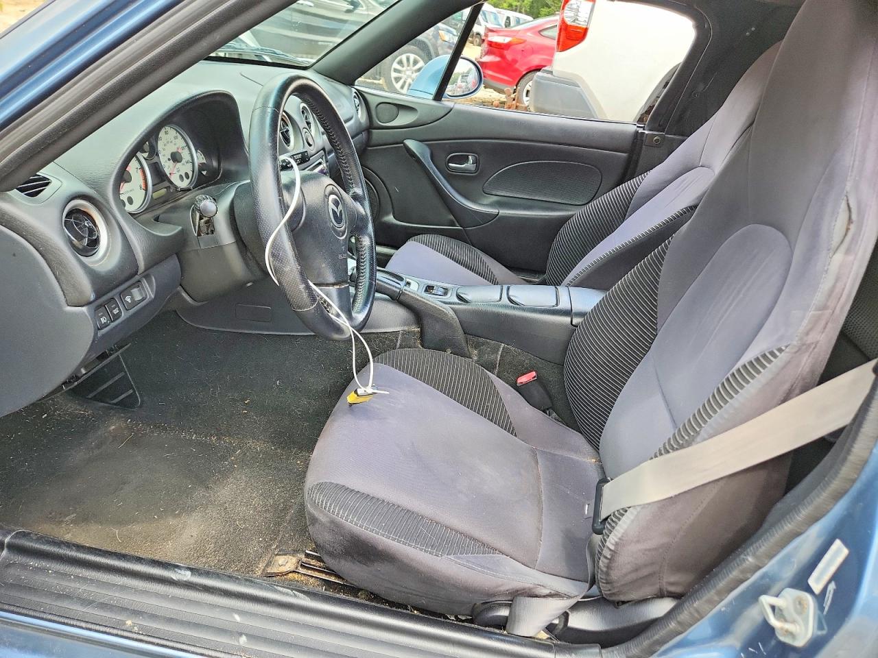 2005 Mazda Mx-5 Miata Base Blue vin: JM1NB353X50410302