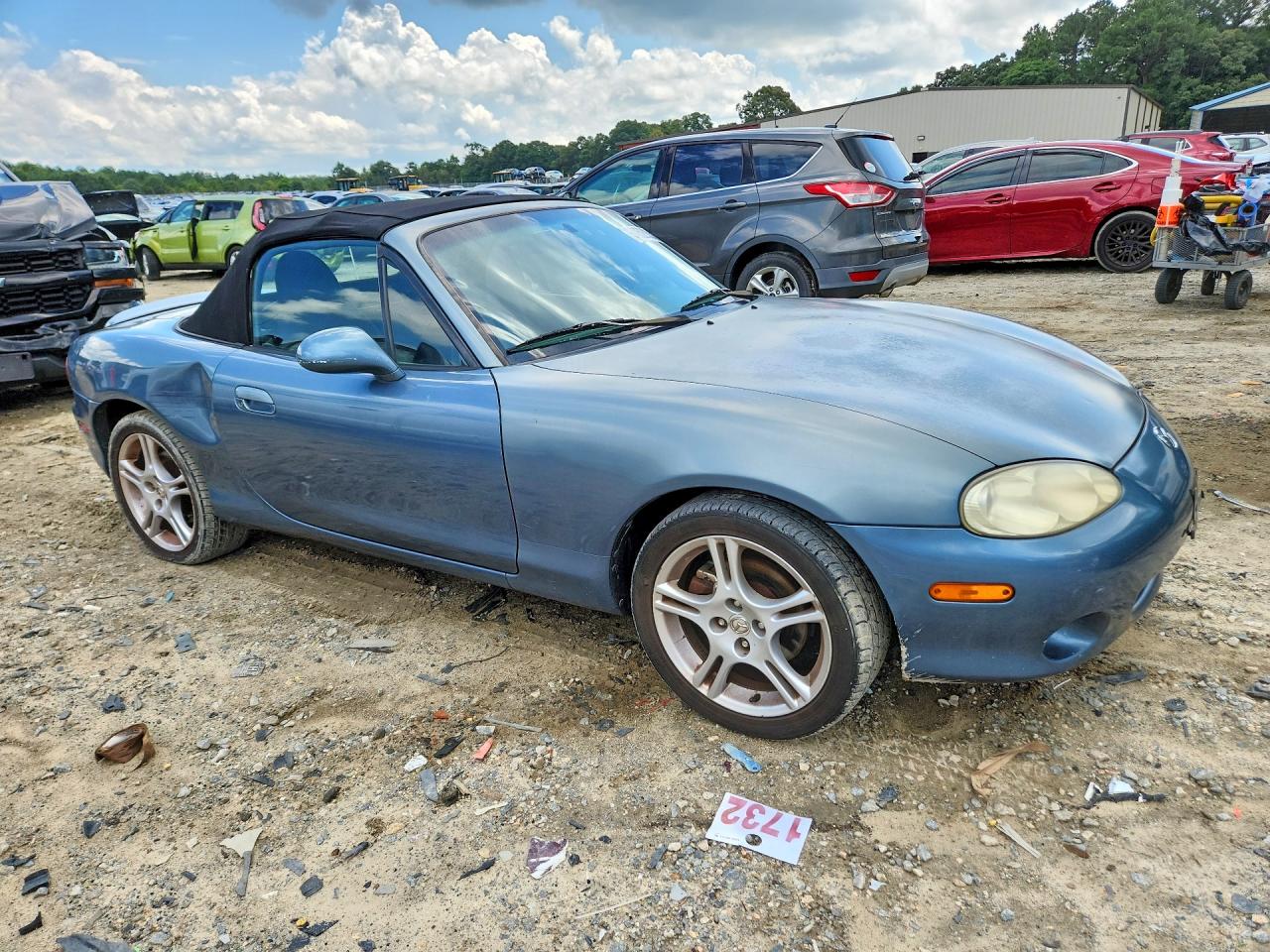 2005 Mazda Mx-5 Miata Base Blue vin: JM1NB353X50410302