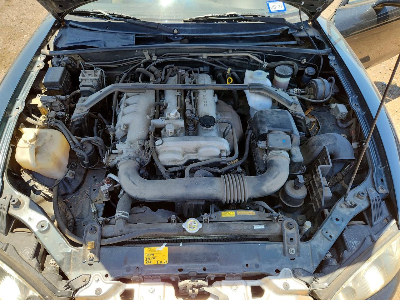 2005 Mazda Mx-5 Miata Base Зеленый vin: JM1NB353X50412972