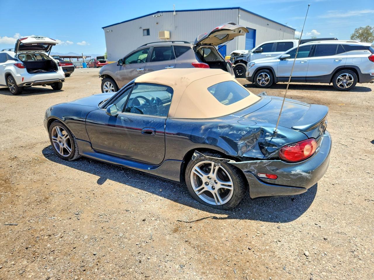 2005 Mazda Mx-5 Miata Base Зеленый vin: JM1NB353X50412972
