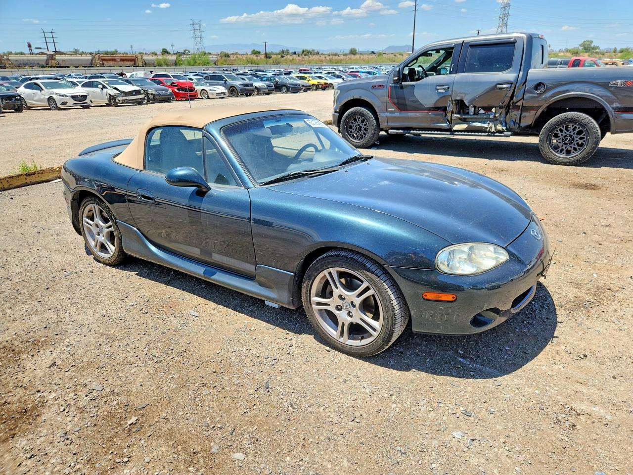 2005 Mazda Mx-5 Miata Base Зеленый vin: JM1NB353X50412972