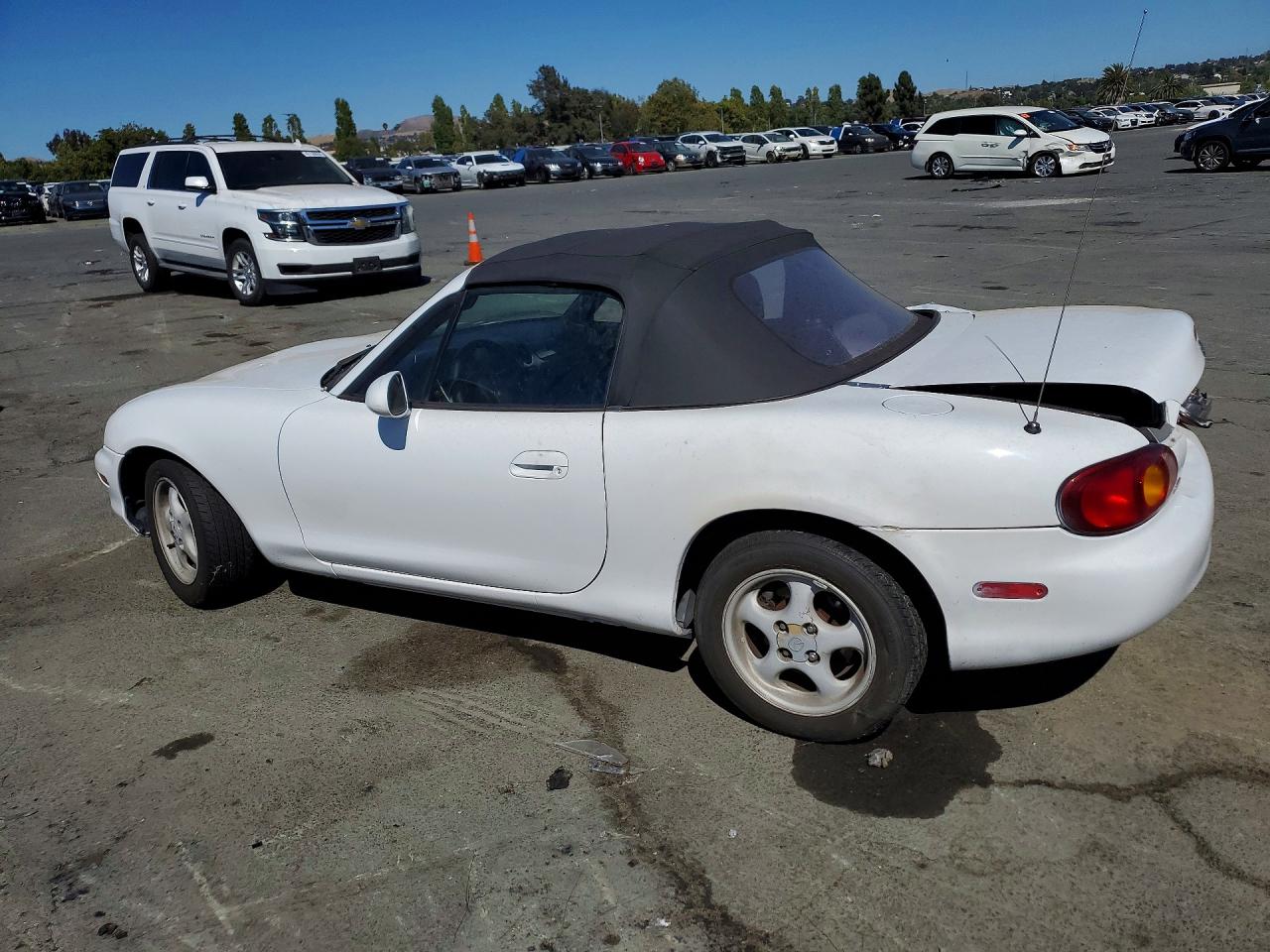 1999 Mazda Mx-5 Miata White vin: JM1NB353XX0124629