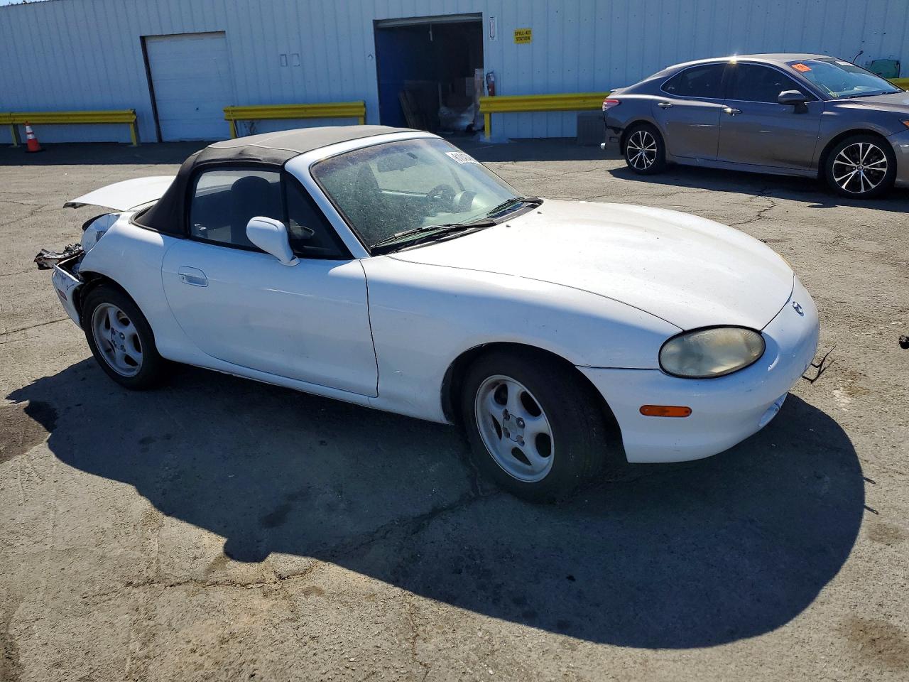 1999 Mazda Mx-5 Miata White vin: JM1NB353XX0124629