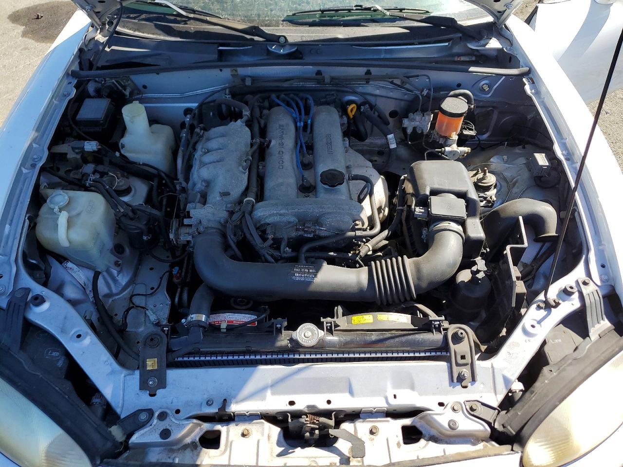 1999 Mazda Mx-5 Miata White vin: JM1NB353XX0124629
