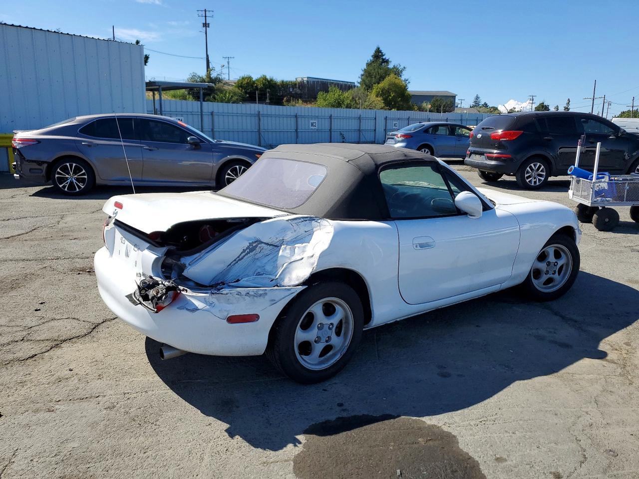 1999 Mazda Mx-5 Miata White vin: JM1NB353XX0124629