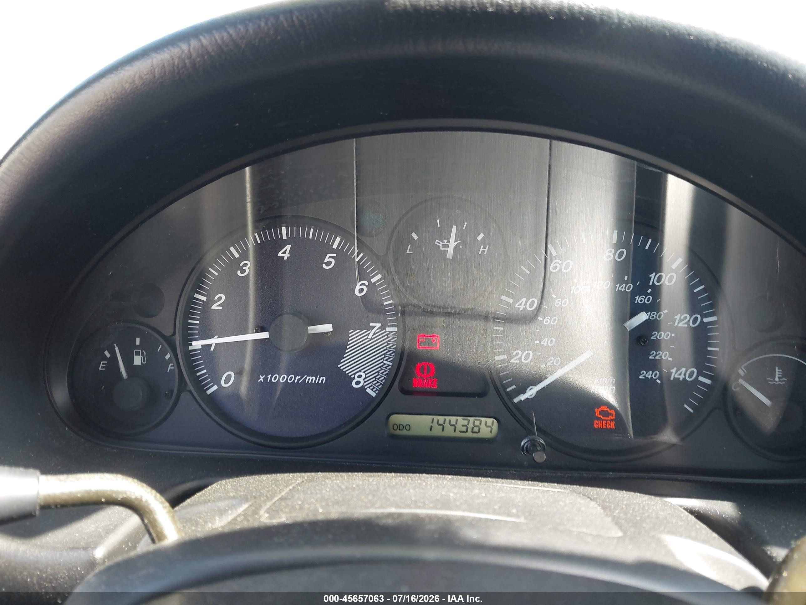 2000 Mazda Mx-5 Miata Ls/special Edition White vin: JM1NB353XY0140377