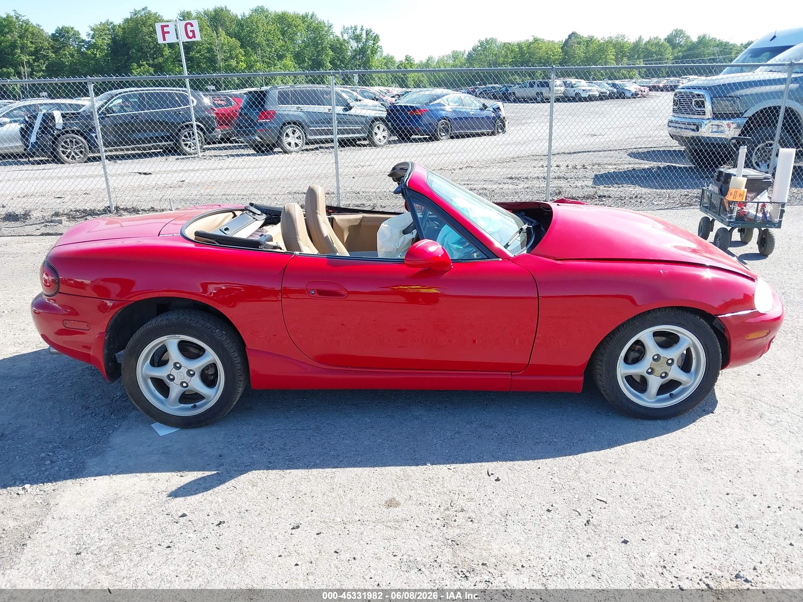 2000 Mazda Mx-5 Miata Ls/special Edition Red vin: JM1NB353XY0146535