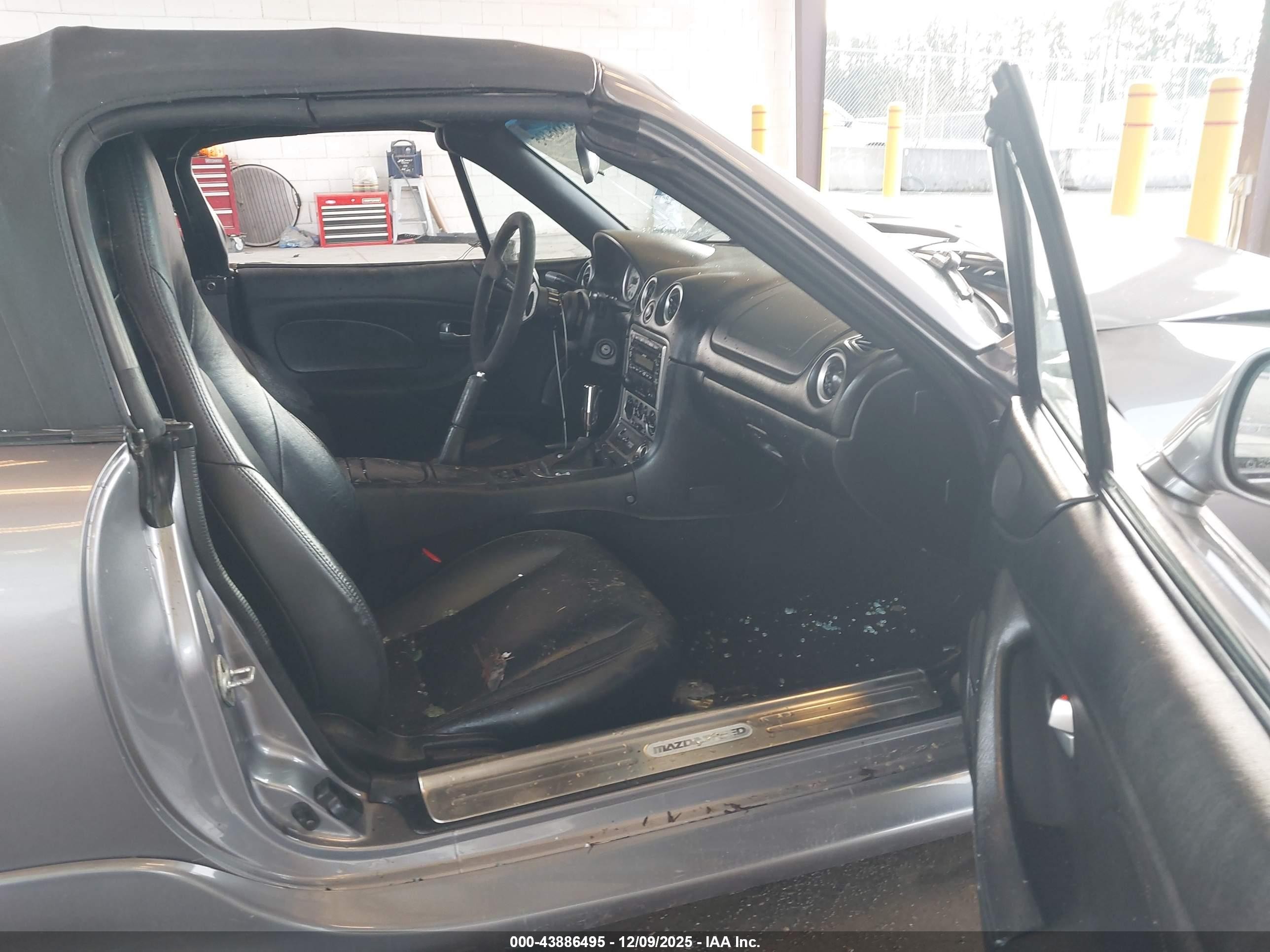 2004 Mazda Mazdaspeed Mx-5 Miata Cloth Серый vin: JM1NB354940407026