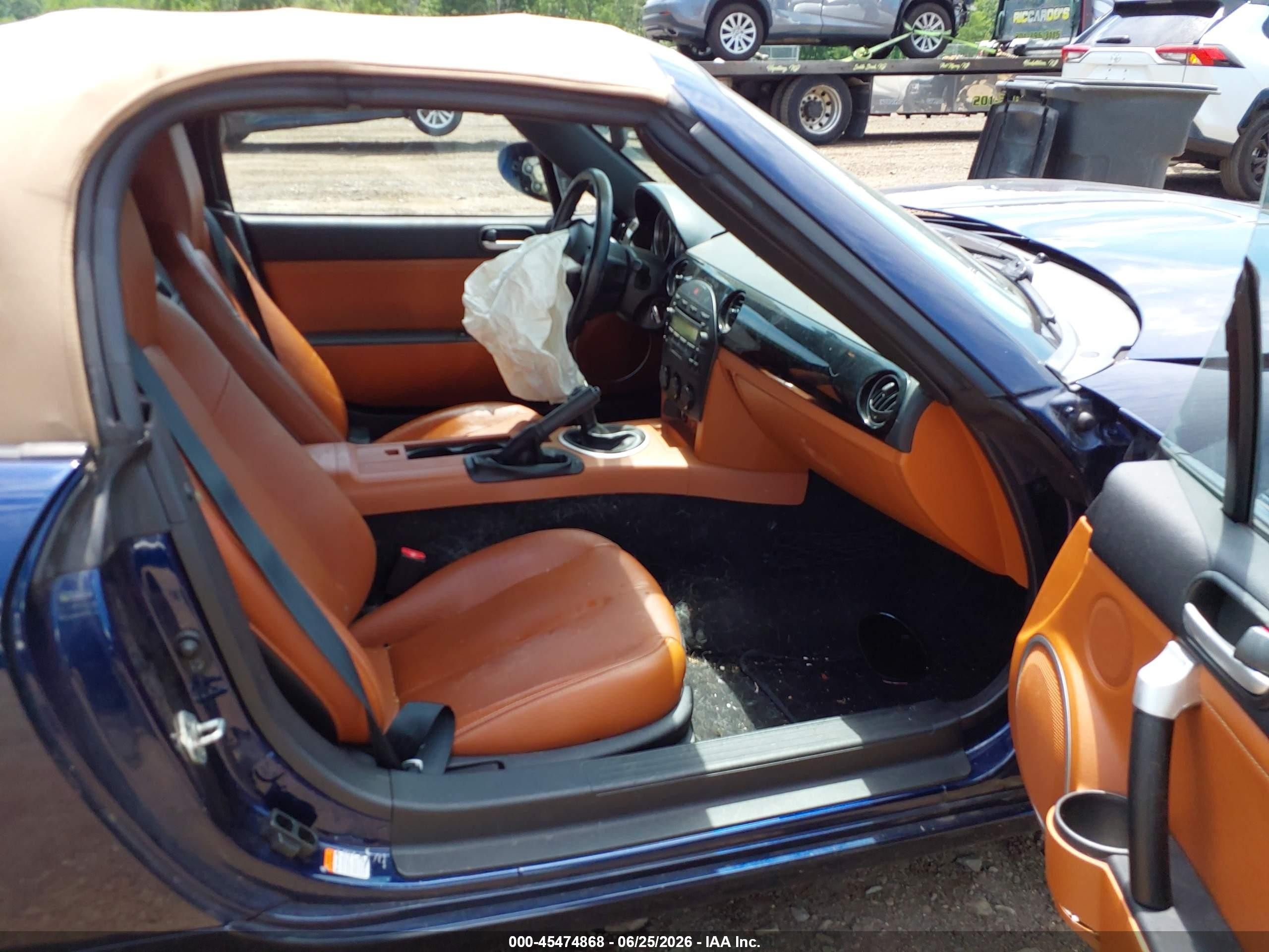 2007 Mazda Mx-5 Grand Touring Dark Blue vin: JM1NC25F170133771