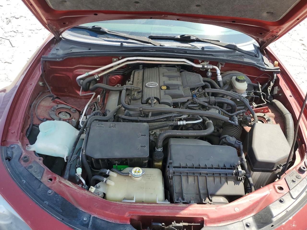 2008 Mazda Mx-5 Miata Maroon vin: JM1NC25F180153925
