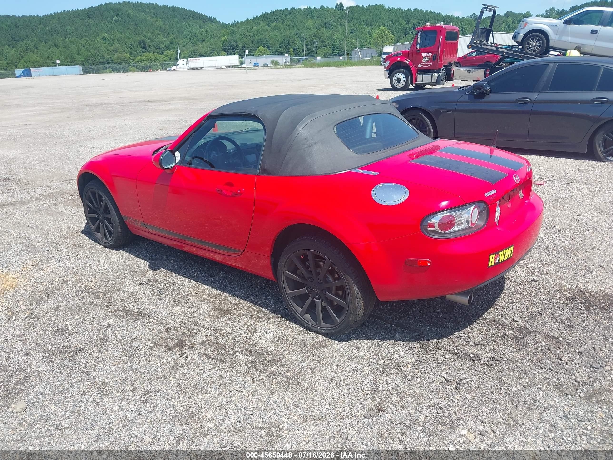 2006 Mazda Mx-5 Sport Red vin: JM1NC25F260107971