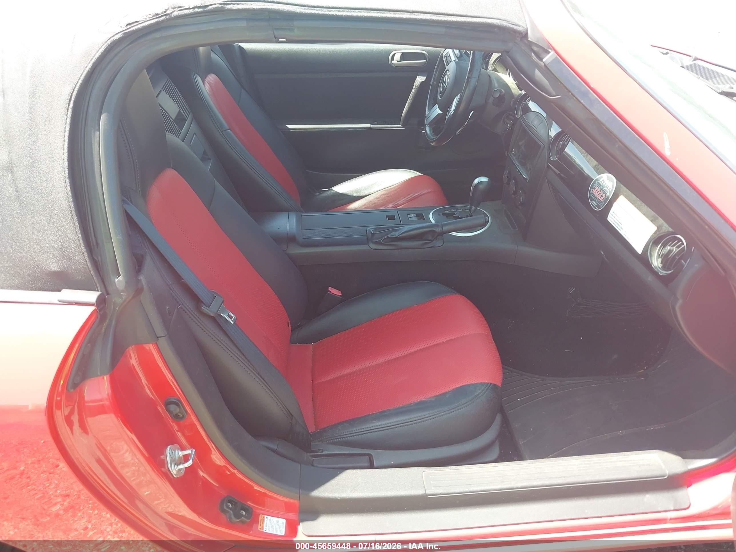 2006 Mazda Mx-5 Sport Red vin: JM1NC25F260107971