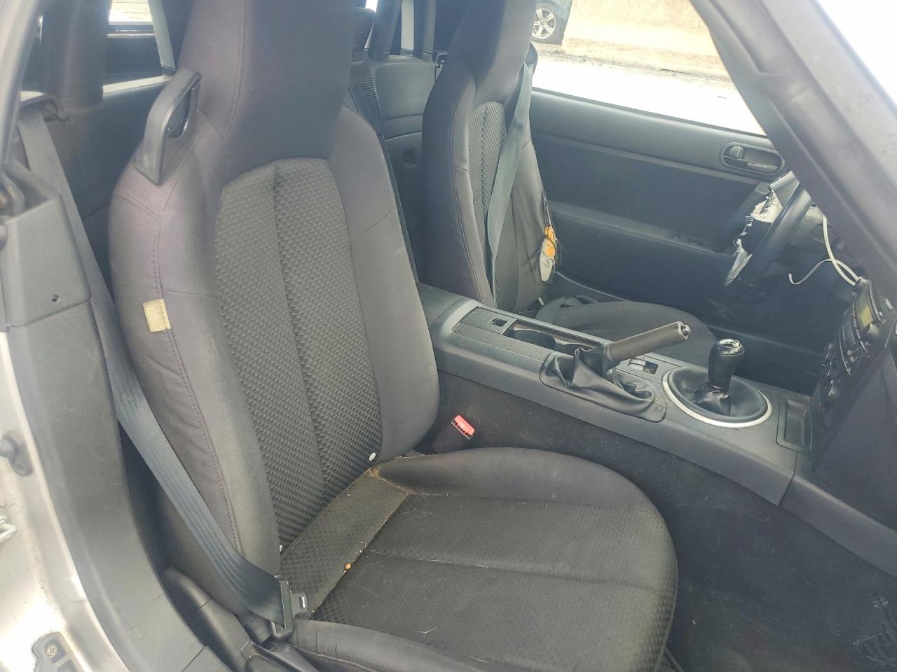 2006 Mazda Mx-5 Miata Silver vin: JM1NC25F260111809