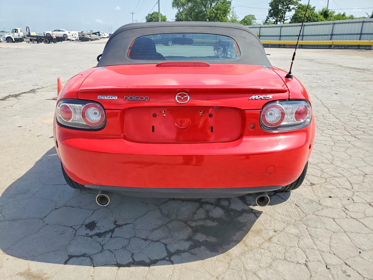 2007 Mazda Mx-5 Miata Red vin: JM1NC25F270129874