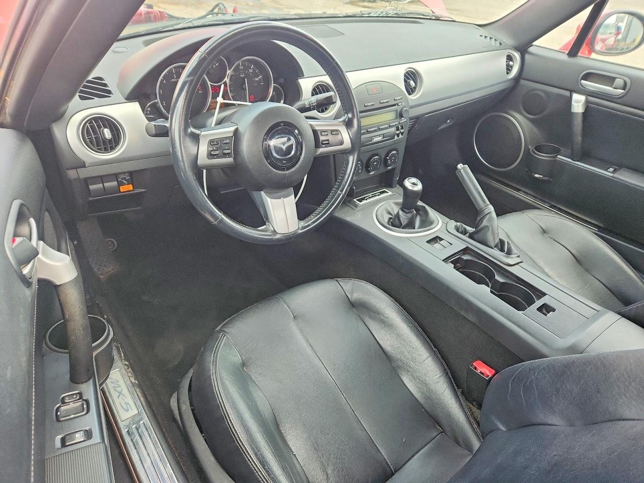 2006 Mazda Mx-5 Miata Red vin: JM1NC25F360100429