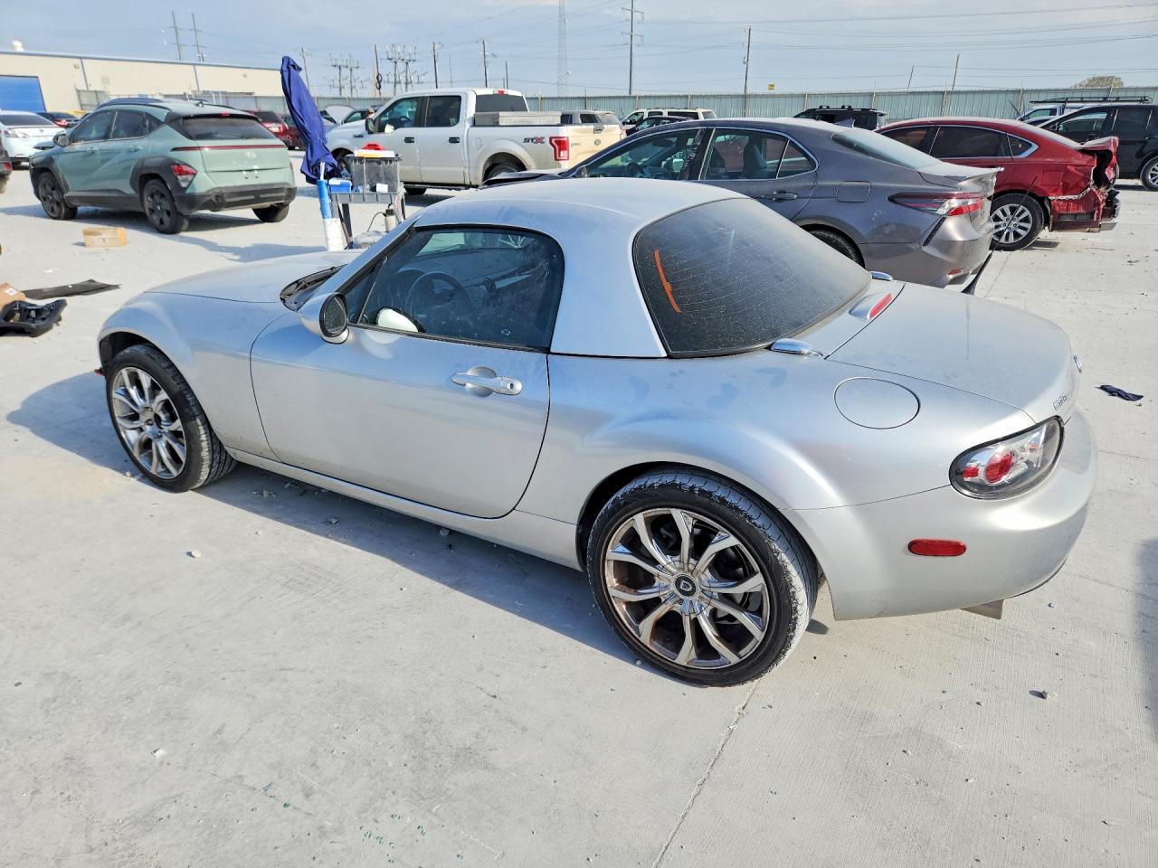2006 Mazda Mx-5 Miata Silver vin: JM1NC25F360108059