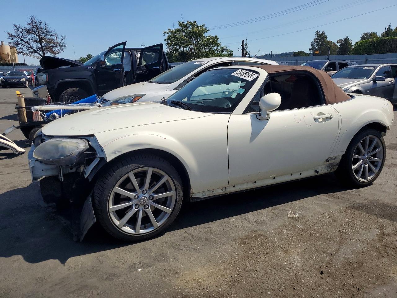 2006 Mazda Mx-5 Miata White vin: JM1NC25F360111737