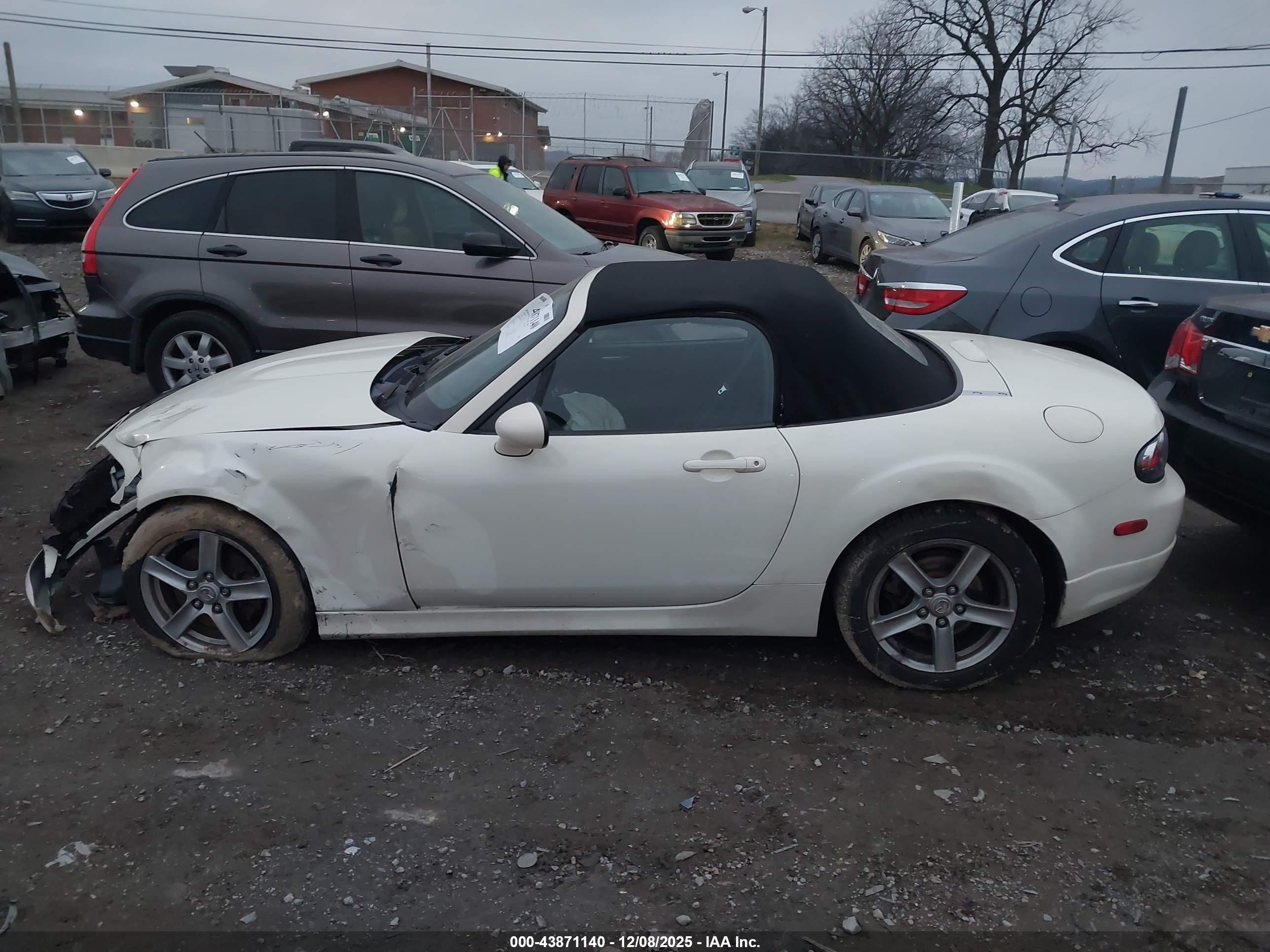 2007 Mazda Mx-5 Sport White vin: JM1NC25F370125364