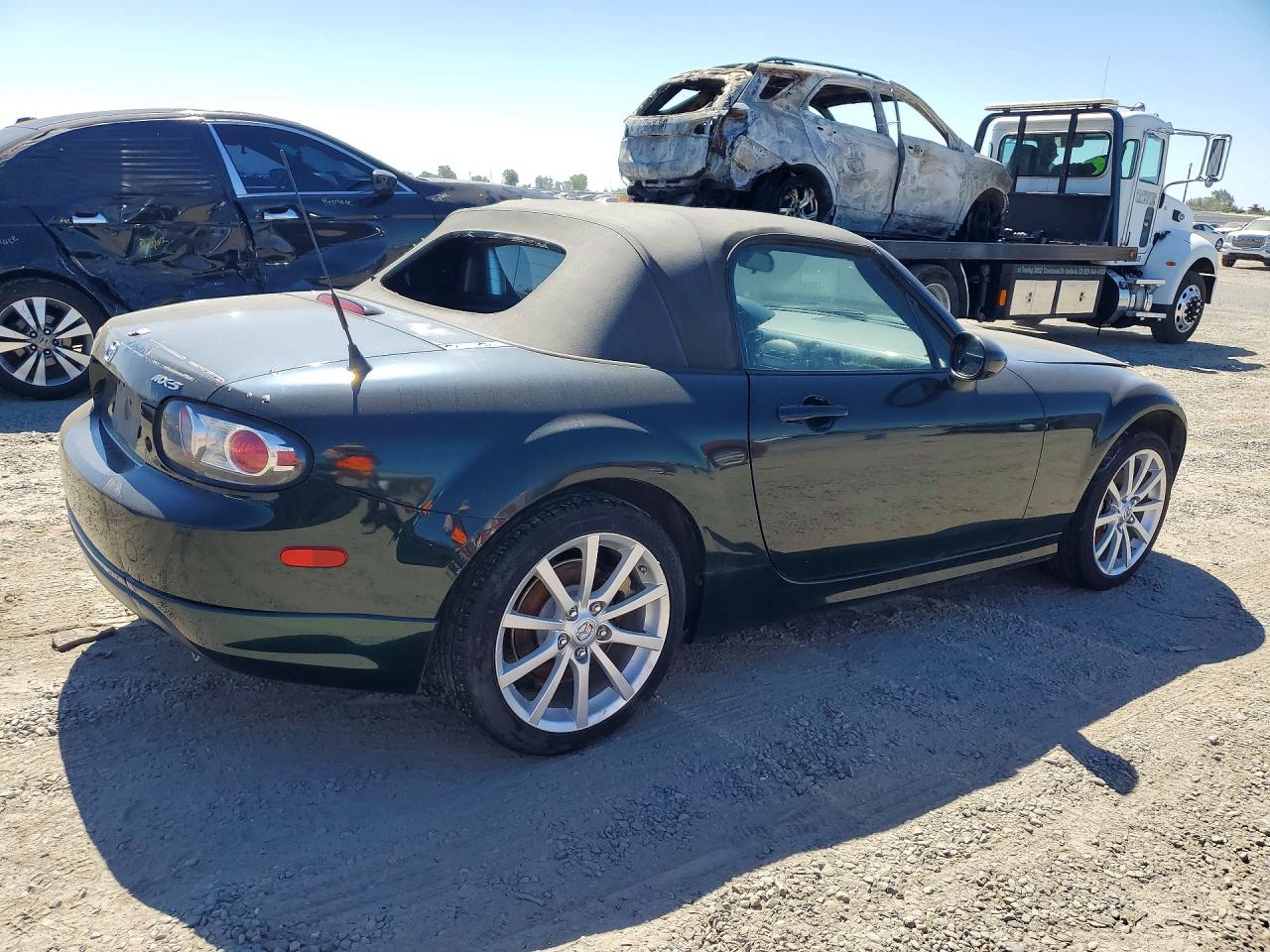 2007 Mazd Mx-5 Miata Black vin: JM1NC25F370130130