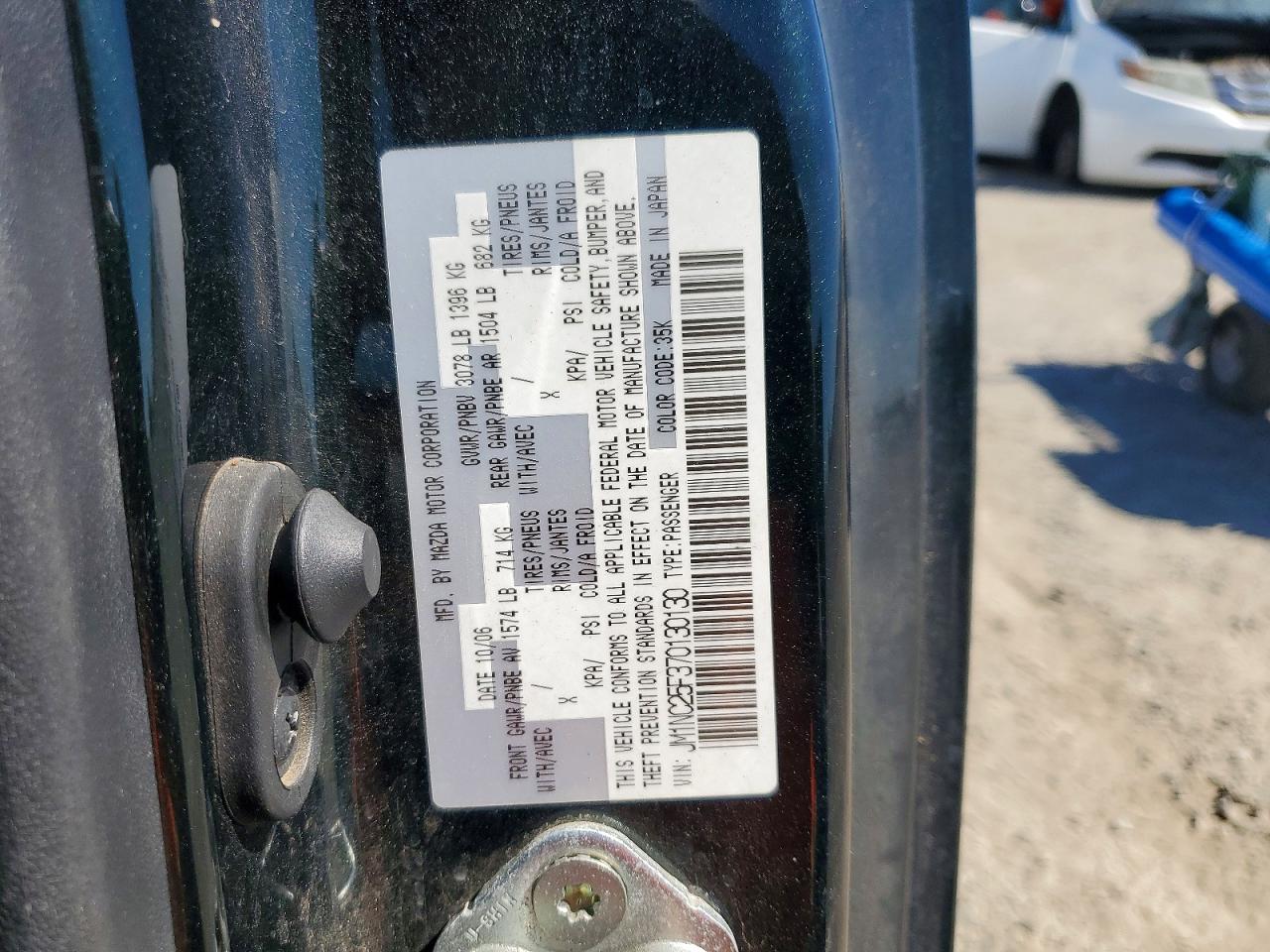 2007 Mazd Mx-5 Miata Black vin: JM1NC25F370130130