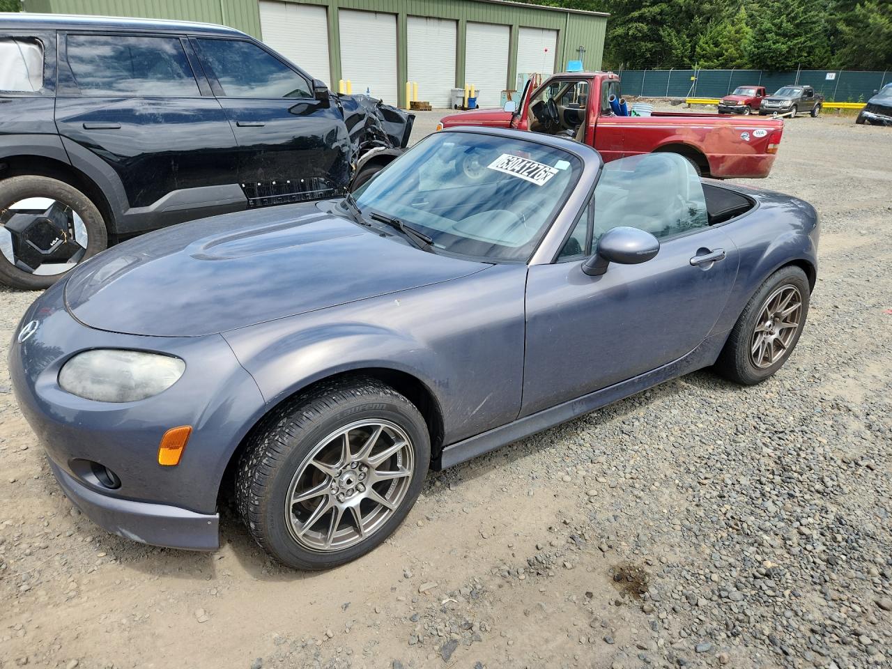 2008 Mazda Mx-5 Miata Base Gray vin: JM1NC25F380148063 Damage: Left Front Wheel, Aftermarket, Acceptable