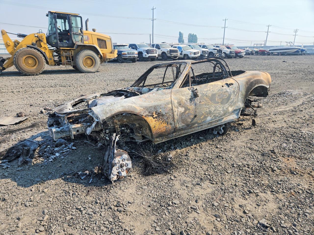 2006 Mazda Mx-5 Miata Burn vin: JM1NC25F460100553