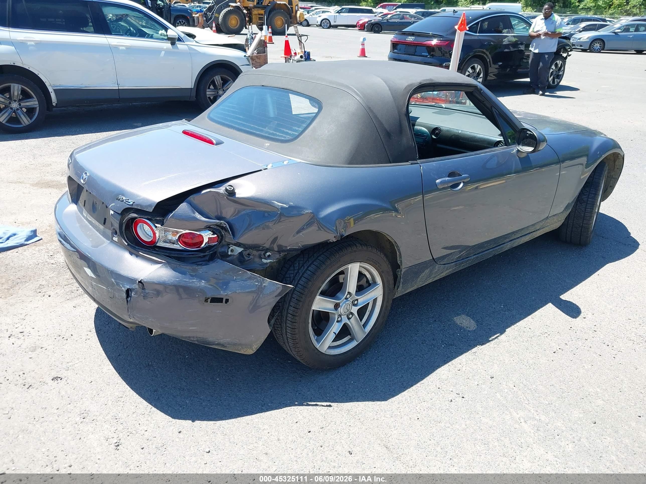2006 Mazda Mx-5 Miata Touring Gray vin: JM1NC25F460102870