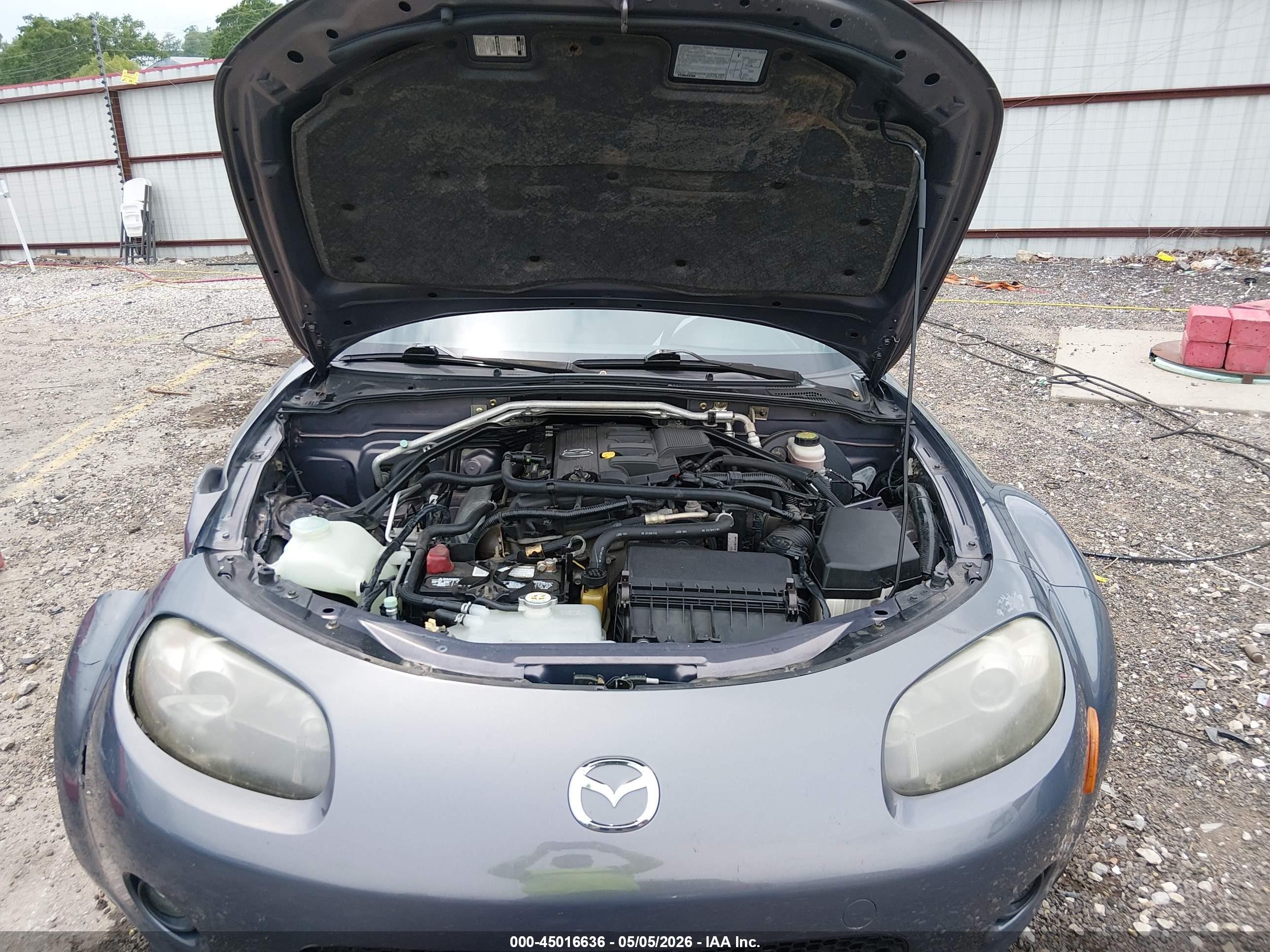 2006 Mazda Mx-5 Sport Gray vin: JM1NC25F560108421