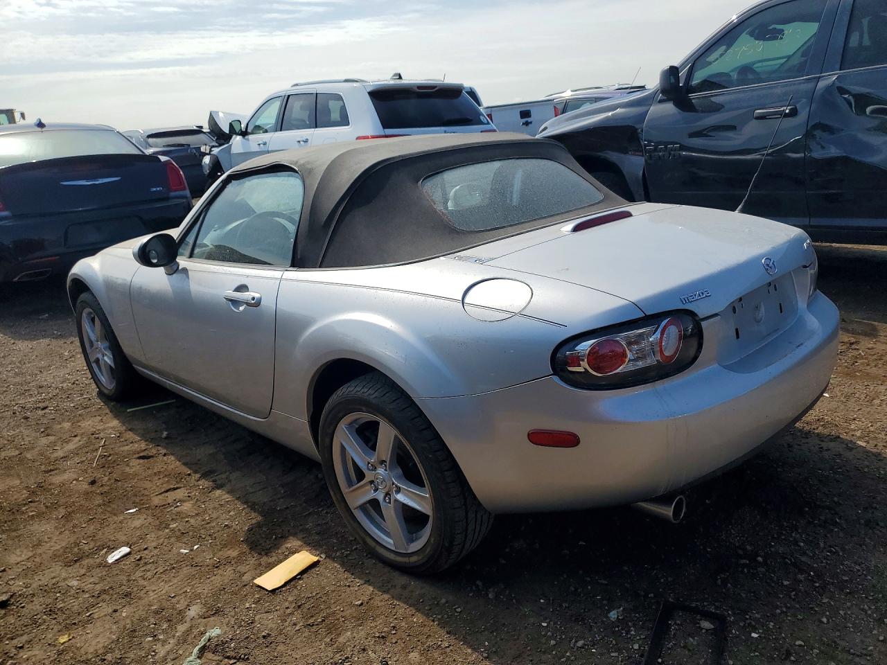 2006 Mazda Mx-5 Miata Silver vin: JM1NC25F560114056